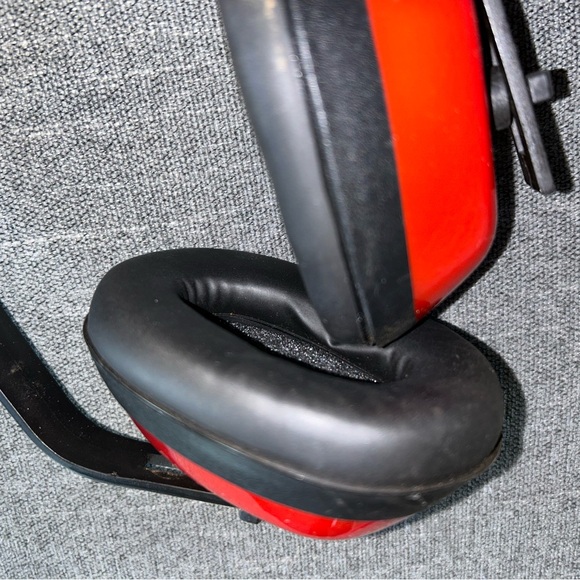 Kids “No Noise” Headphones - Picture 3 of 4